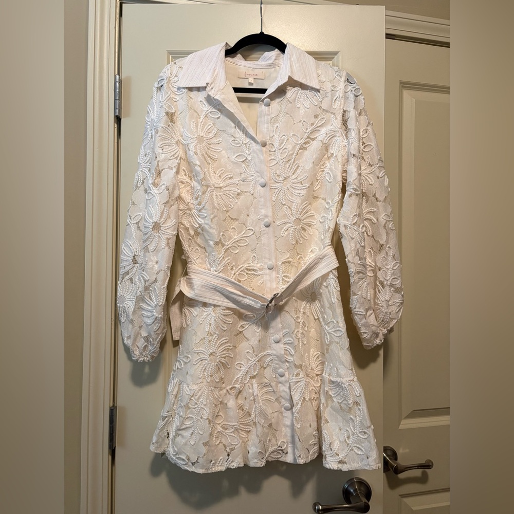 Sophisticated White Floral Long Sleeve Dress